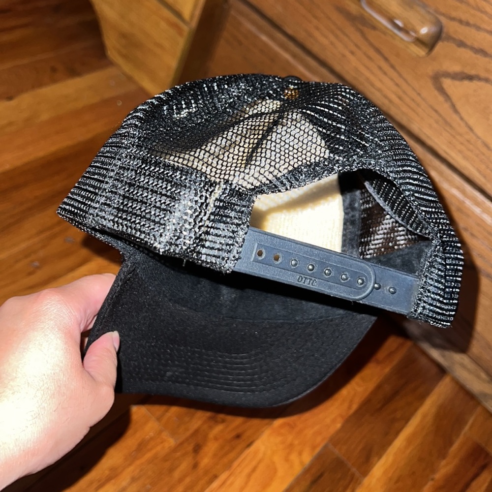 Trucker Volcom hat - Picture 3 of 5